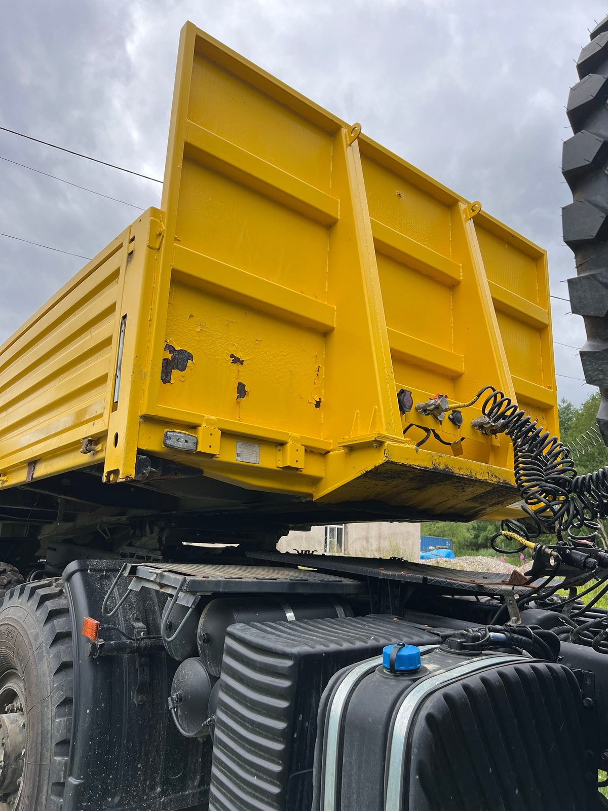 ТЗА Полуприцеп ТЗА 588521-024-10 (борт) - 13,6 м