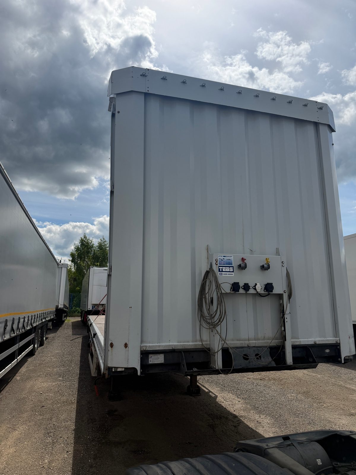 CTTM Полуприцеп-шторный 9322-0010-60 CTTM Cargoline- 16,6 м