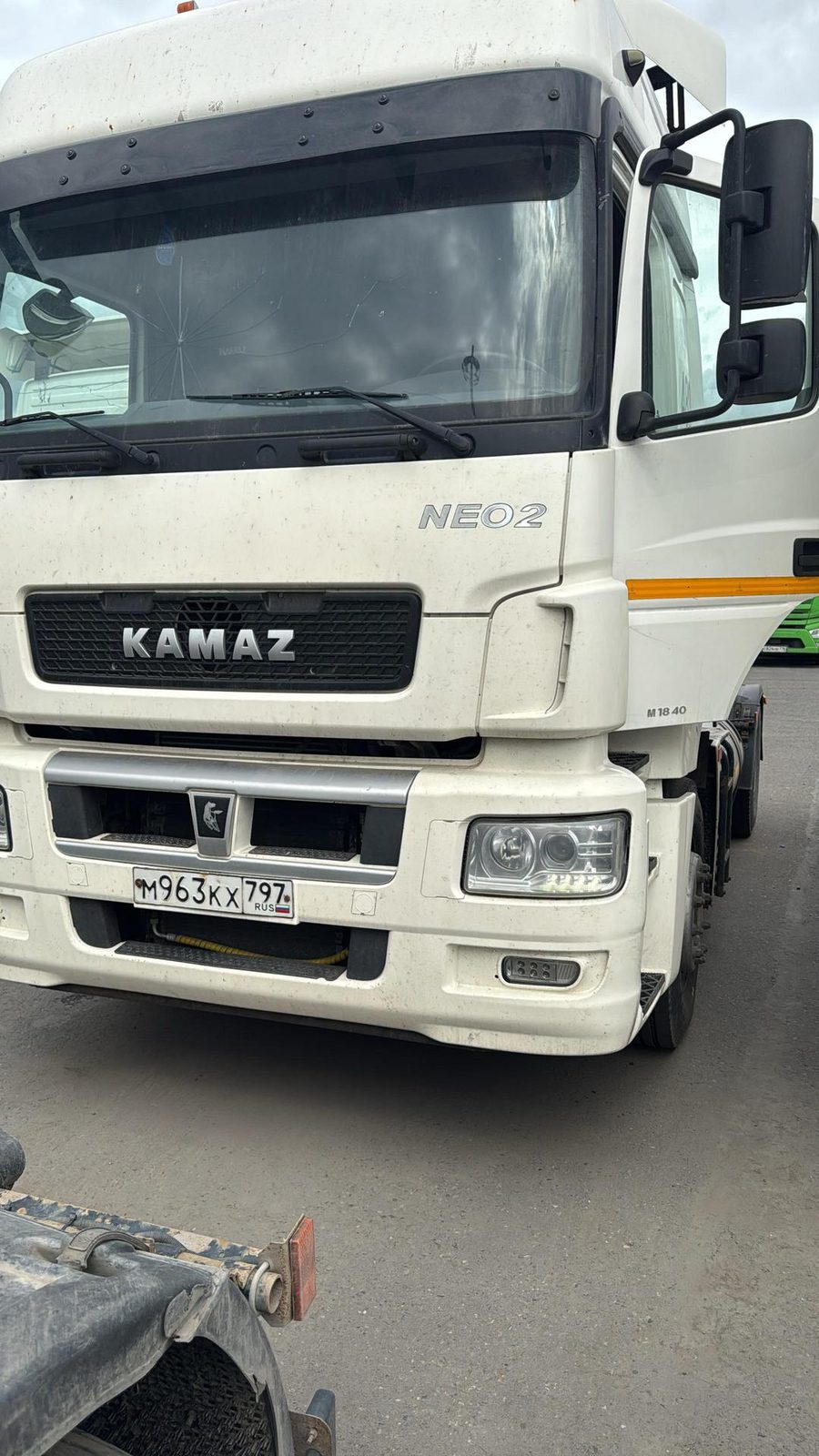 КАМАЗ Седельный тягач КАМАЗ 5490-80802-90(5P) (СПГ)