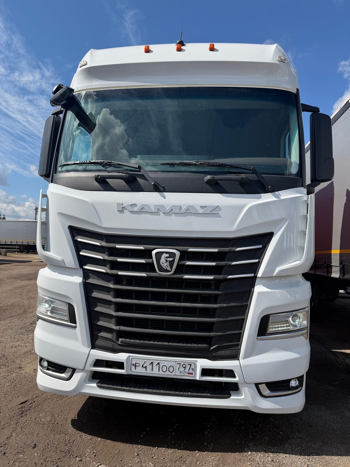 КАМАЗ Седельный тягач КАМАЗ 54901-70014-СА (М1946)