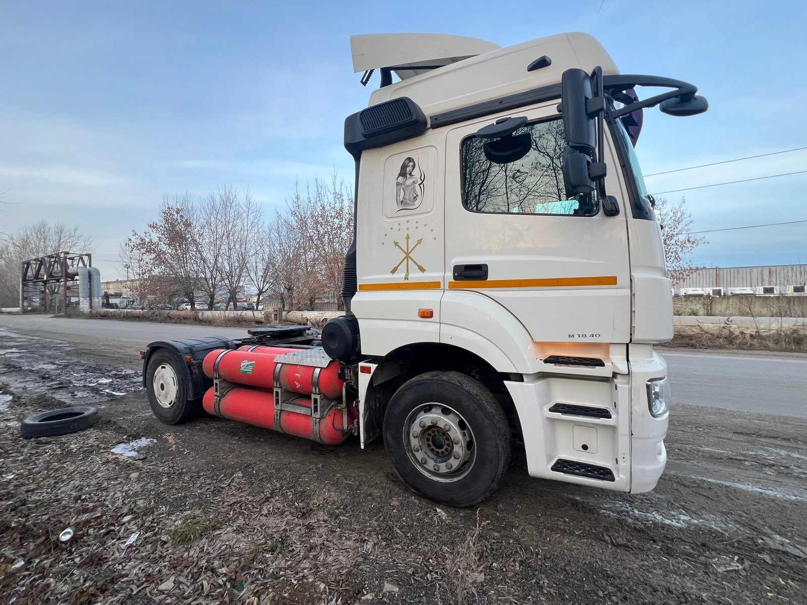 КАМАЗ Седельный тягач КАМАЗ 5490-80802-90(5P) (КПГ)