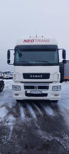 КАМАЗ Седельный тягач КАМАЗ 5490-801-DC (газодизель)
