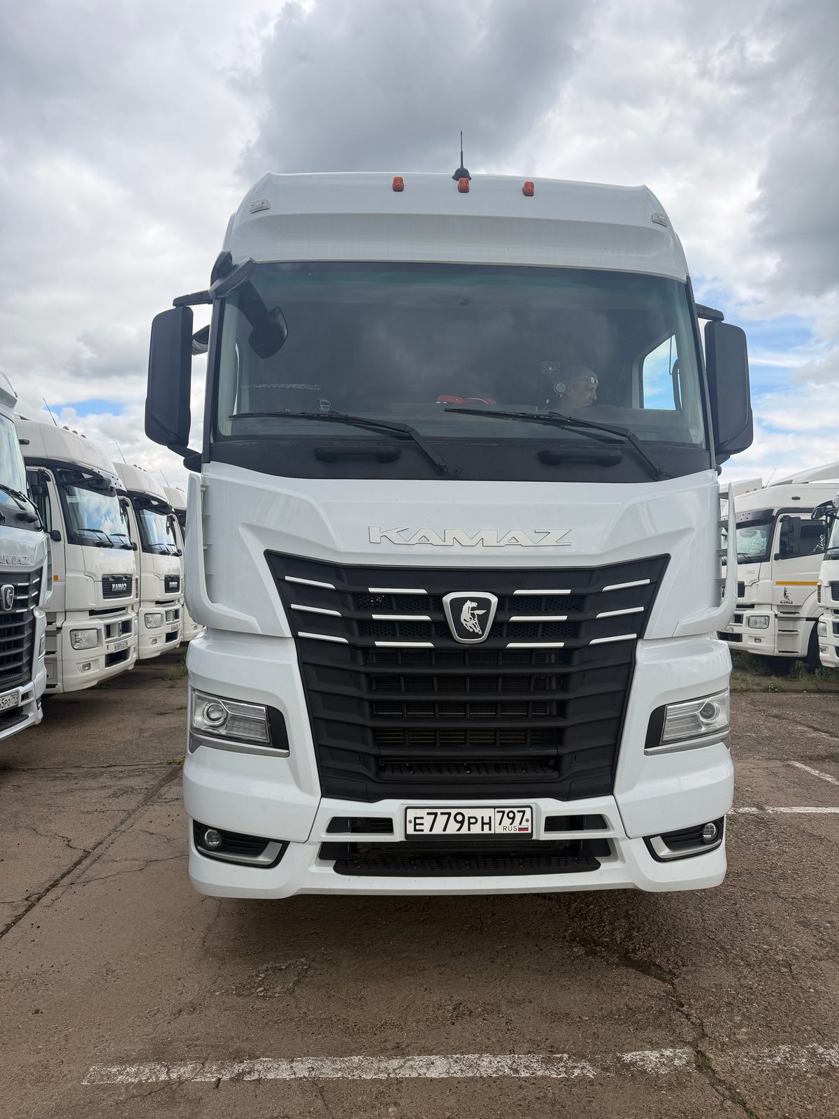 КАМАЗ Седельный тягач КАМАЗ 54901-70014-СА