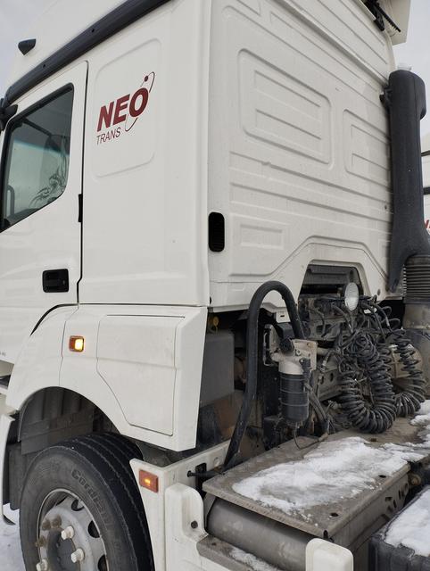 КАМАЗ Седельный тягач КАМАЗ 5490-801-DC (газодизель) — фото 34