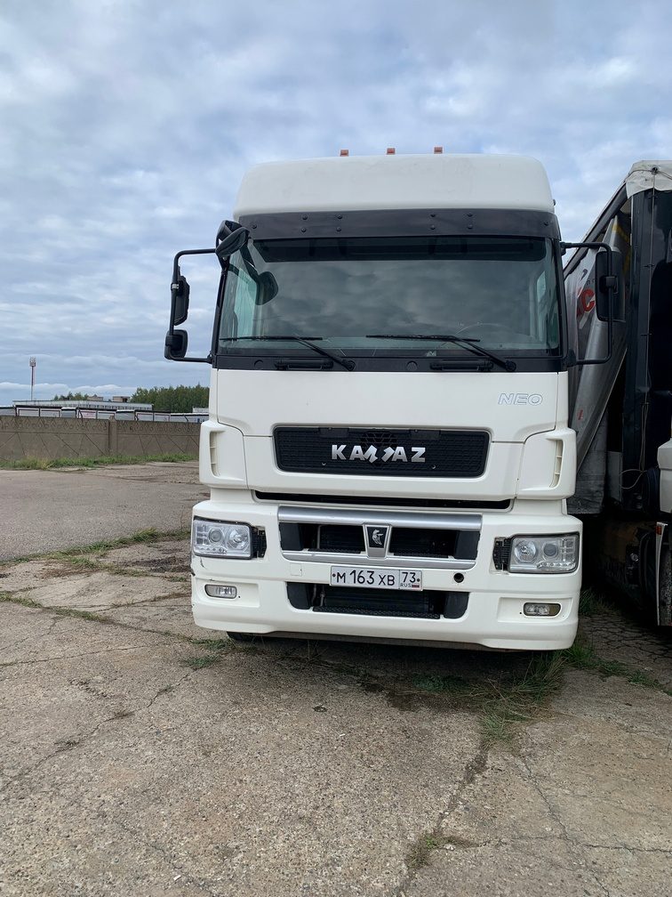 КАМАЗ Седельный тягач КАМАЗ 5490-025-87 (S5)