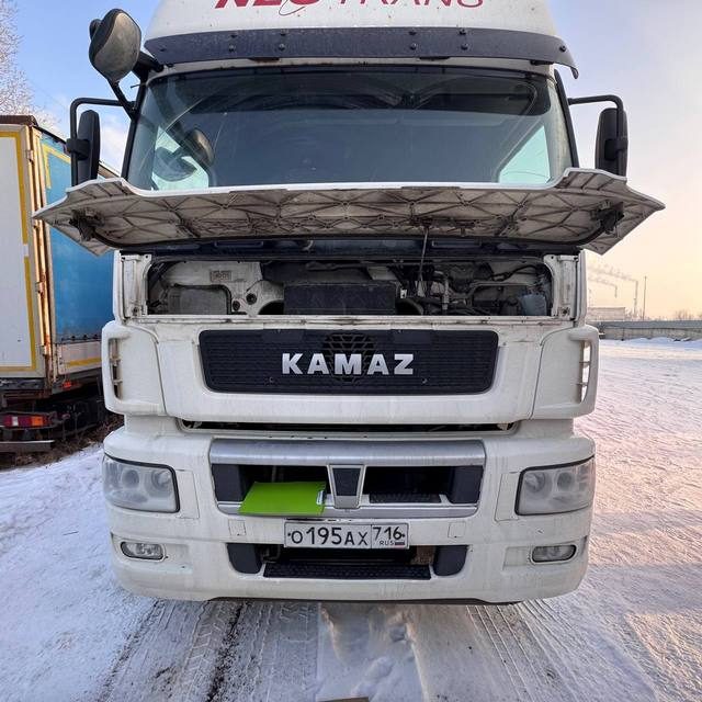 КАМАЗ Седельный тягач КАМАЗ 5490-801-DC (газодизель)