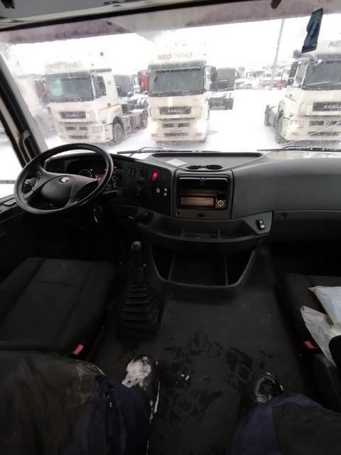 КАМАЗ Седельный тягач КАМАЗ 5490-801-DC (газодизель) — фото 51