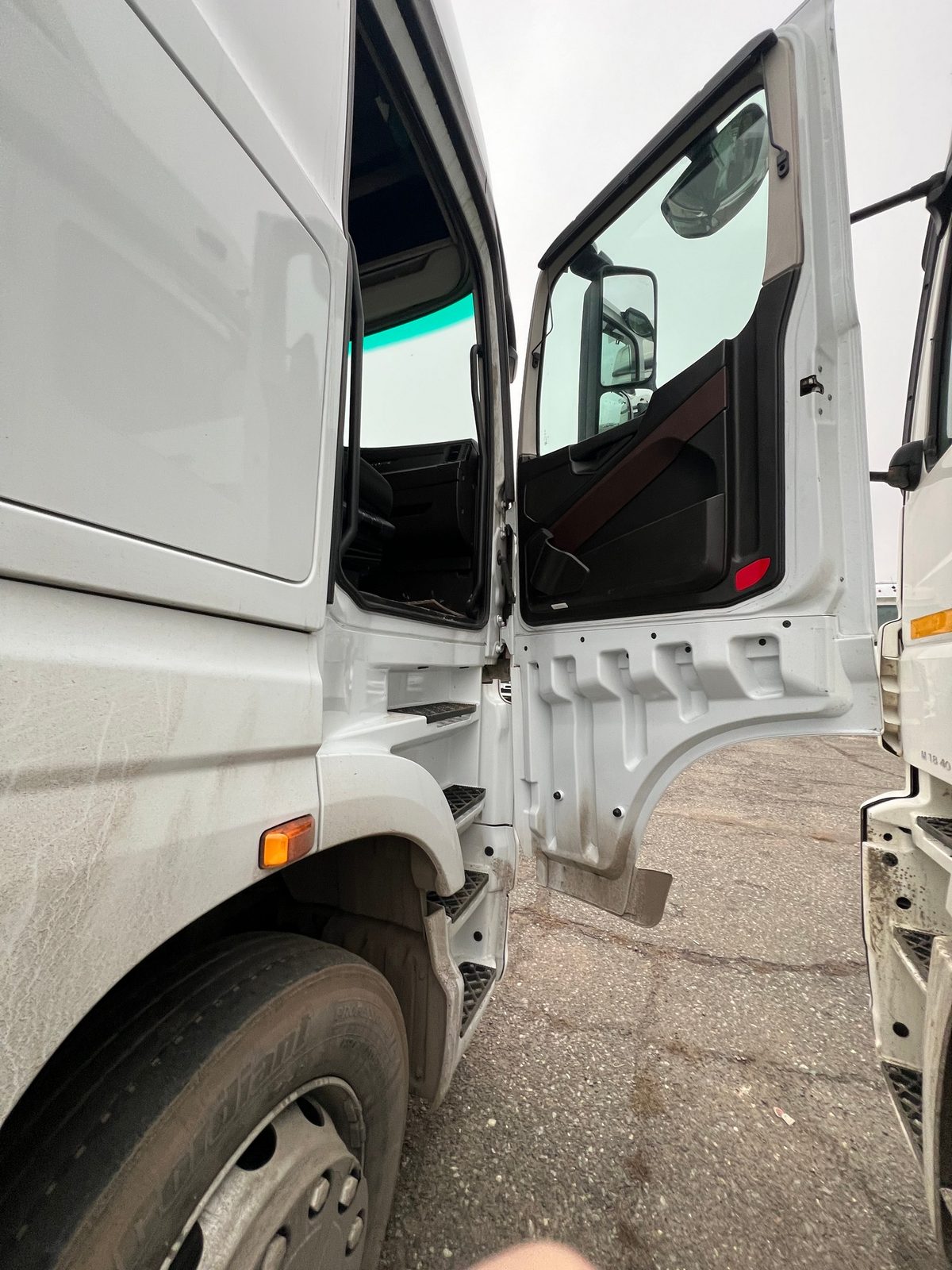КАМАЗ Седельный тягач КАМАЗ 54901-70014-СА