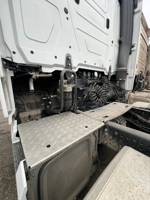КАМАЗ Седельный тягач КАМАЗ 54901-70014-СА — фото 12