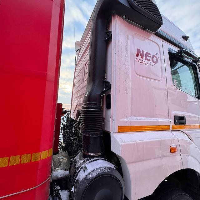 КАМАЗ Седельный тягач КАМАЗ 5490-801-DC (газодизель)