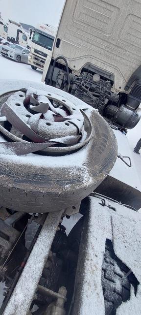 КАМАЗ Седельный тягач КАМАЗ 5490-801-DC (газодизель) — фото 23