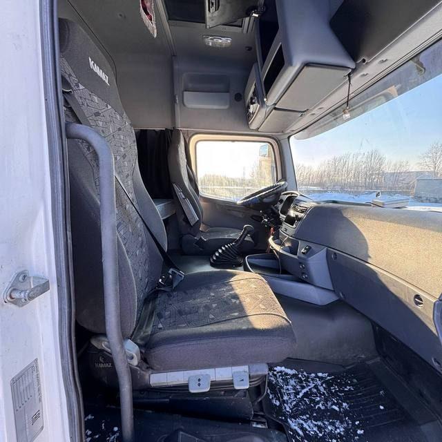 КАМАЗ Седельный тягач КАМАЗ 5490-801-DC (газодизель) — фото 26