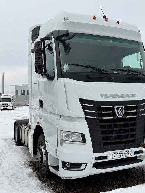 КАМАЗ Седельный тягач КАМАЗ 54901-70014-СА — фото 6