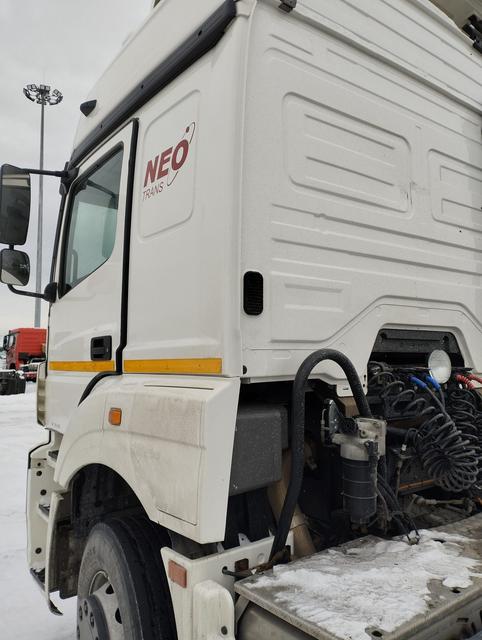 КАМАЗ Седельный тягач КАМАЗ 5490-801-DC (газодизель) — фото 37