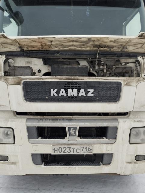 КАМАЗ Седельный тягач КАМАЗ 5490-801-DC (газодизель) — фото 4