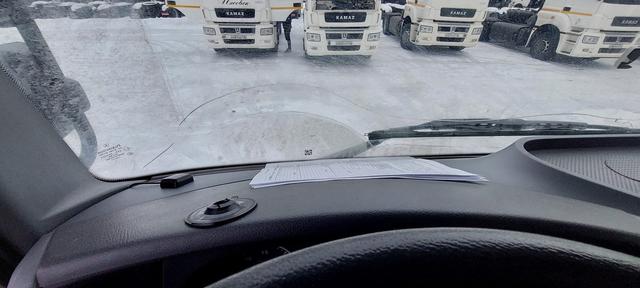 КАМАЗ Седельный тягач КАМАЗ 5490-801-DC (газодизель) — фото 40