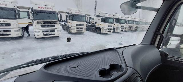 КАМАЗ Седельный тягач КАМАЗ 5490-801-DC (газодизель) — фото 41