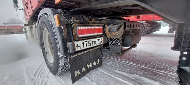 КАМАЗ Седельный тягач КАМАЗ 5490-801-DC (газодизель) — фото 24