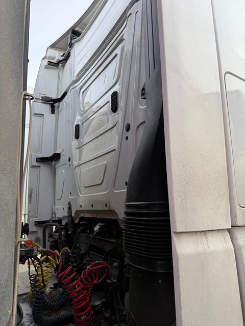 КАМАЗ Седельный тягач КАМАЗ 54901-70014-СА — фото 12