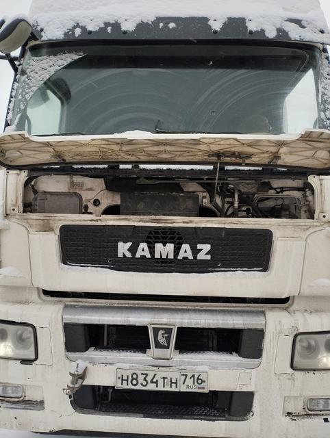 КАМАЗ Седельный тягач КАМАЗ 5490-801-DC (газодизель) — фото 2