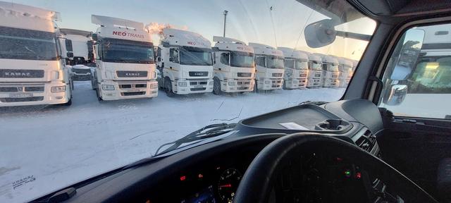 КАМАЗ Седельный тягач КАМАЗ 5490-801-DC (газодизель) — фото 30
