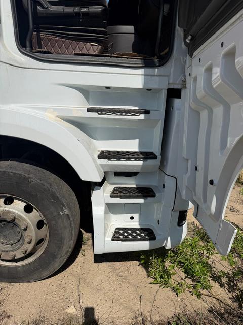 КАМАЗ Седельный тягач КАМАЗ 54901-70014-СА — фото 6