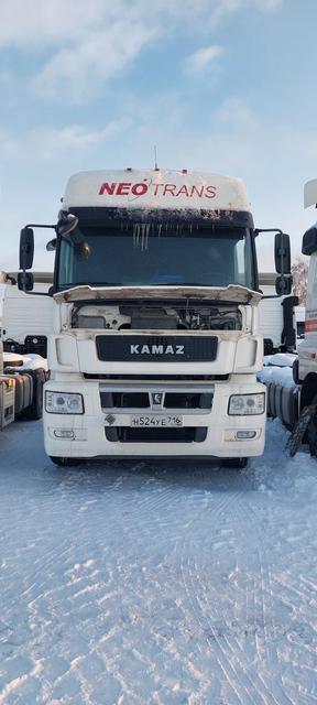 КАМАЗ Седельный тягач КАМАЗ 5490-801-DC (газодизель)