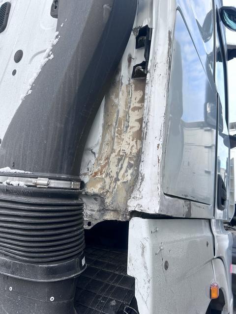 КАМАЗ Седельный тягач КАМАЗ 54901-70014-СА — фото 13