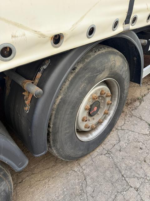 UAT Полуприцеп тентованный (шторный) UAT-SCFG 9226.01 - 13,9 м — фото 17