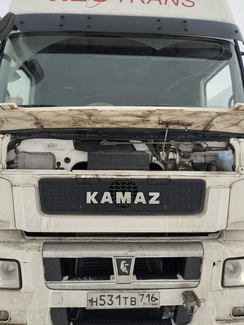 КАМАЗ Седельный тягач КАМАЗ 5490-801-DC (газодизель) — фото 2
