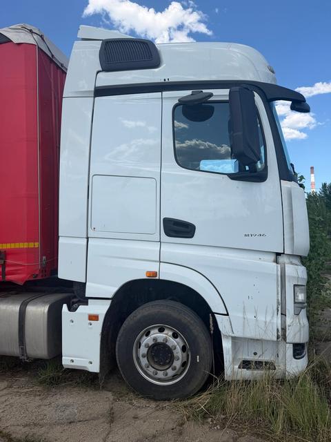 КАМАЗ Седельный тягач КАМАЗ 54901-70014-СА — фото 11