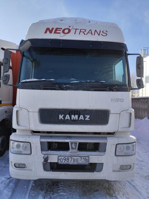 КАМАЗ Седельный тягач КАМАЗ 5490-801-DC (газодизель)