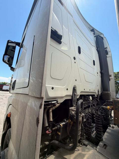 КАМАЗ Седельный тягач КАМАЗ 54901-70014-СА — фото 31