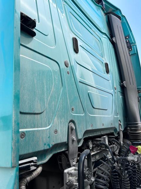 КАМАЗ Седельный тягач КАМАЗ 54901-70014-СА — фото 26