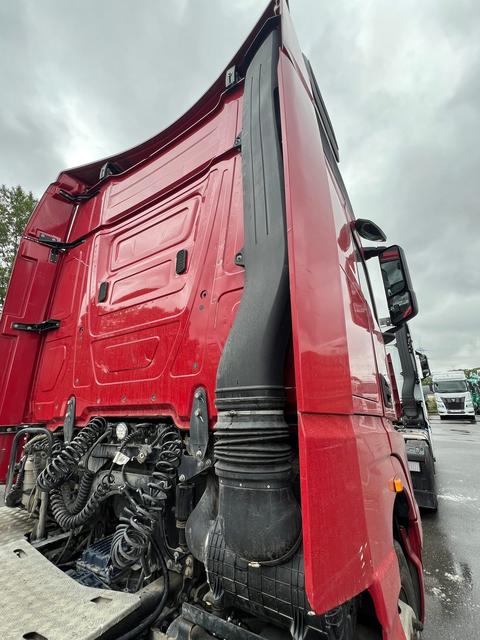 КАМАЗ Седельный тягач КАМАЗ 54901-70014-СА — фото 17