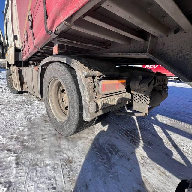КАМАЗ Седельный тягач КАМАЗ 5490-801-DC (газодизель) — фото 19