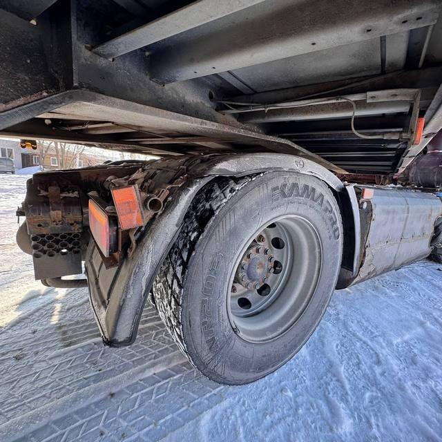 КАМАЗ Седельный тягач КАМАЗ 5490-801-DC (газодизель)