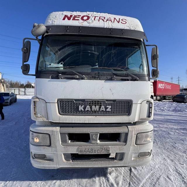КАМАЗ Седельный тягач КАМАЗ 5490-801-DC (газодизель) — фото 9