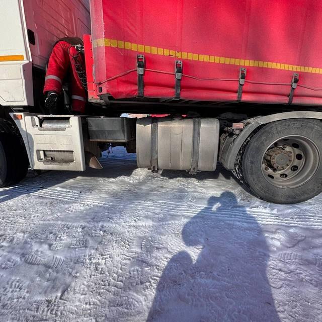 КАМАЗ Седельный тягач КАМАЗ 5490-801-DC (газодизель) — фото 37