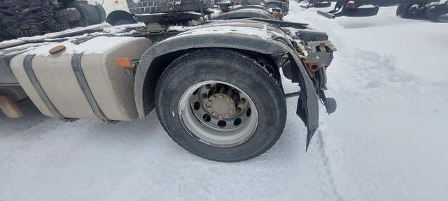КАМАЗ Седельный тягач КАМАЗ 5490-801-DC (газодизель) — фото 23