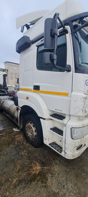 КАМАЗ Седельный тягач КАМАЗ 5490-80802-90(5P) (СПГ)