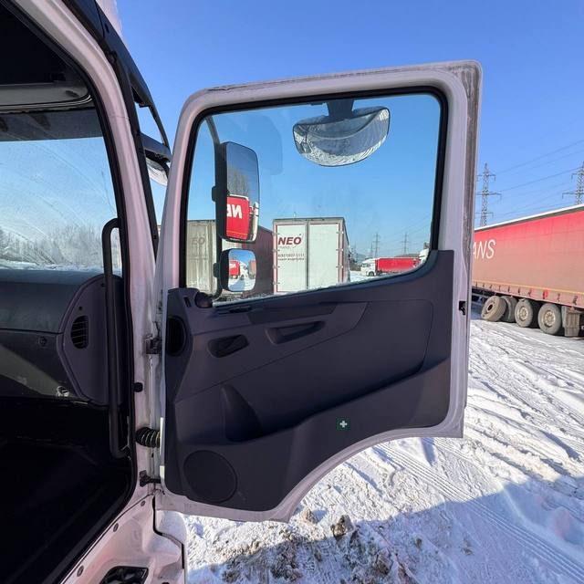 КАМАЗ Седельный тягач КАМАЗ 5490-801-DC (газодизель) — фото 21