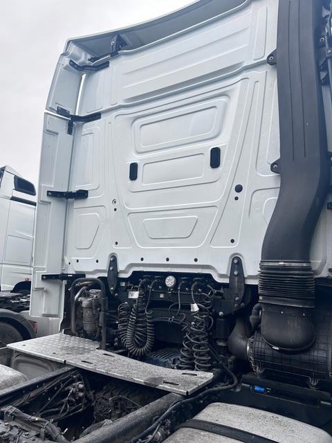 КАМАЗ Седельный тягач КАМАЗ 54901-70014-СА — фото 13