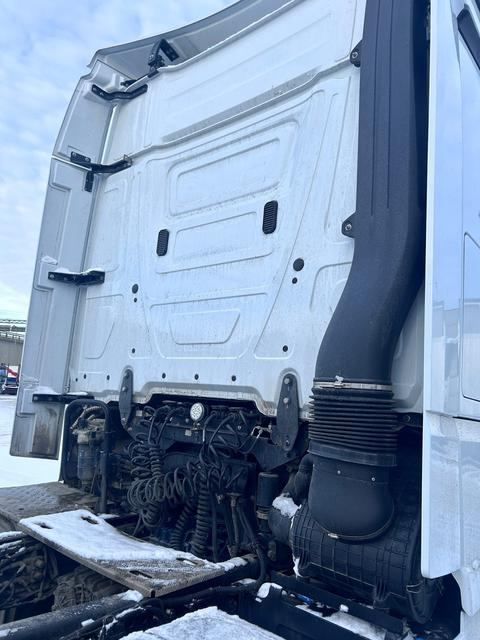 КАМАЗ Седельный тягач КАМАЗ 54901-70014-СА — фото 13