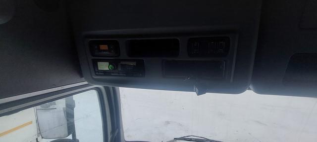 КАМАЗ Седельный тягач КАМАЗ 5490-801-DC (газодизель) — фото 37