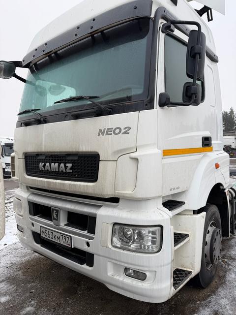 КАМАЗ Седельный тягач КАМАЗ 5490-80802-90(5P) (СПГ)