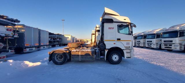 КАМАЗ Седельный тягач КАМАЗ 5490-801-DC (газодизель) — фото 10