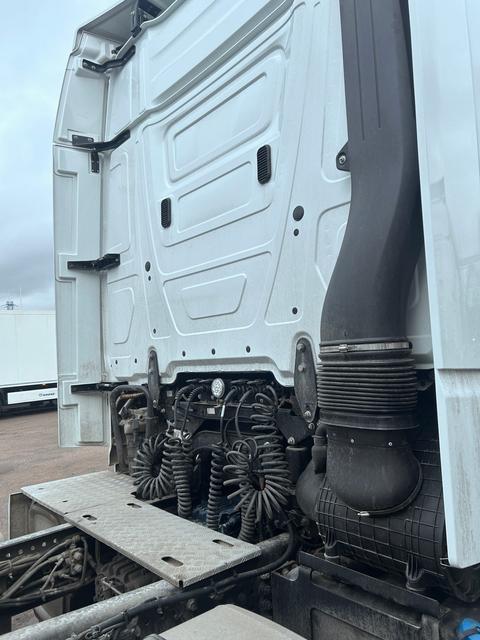 КАМАЗ Седельный тягач КАМАЗ 54901-70014-СА — фото 10