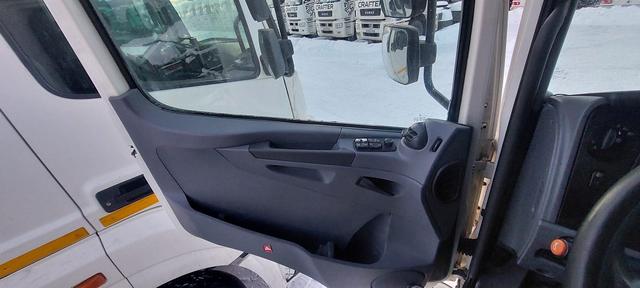 КАМАЗ Седельный тягач КАМАЗ 5490-801-DC (газодизель) — фото 27