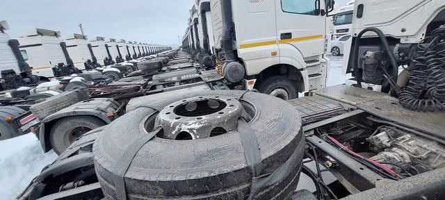 КАМАЗ Седельный тягач КАМАЗ 5490-801-DC (газодизель) — фото 13